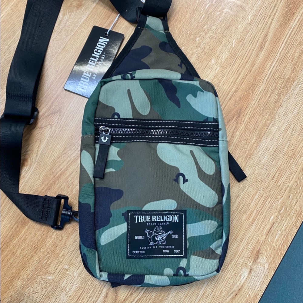 NWT camo True Religion Sling Bag